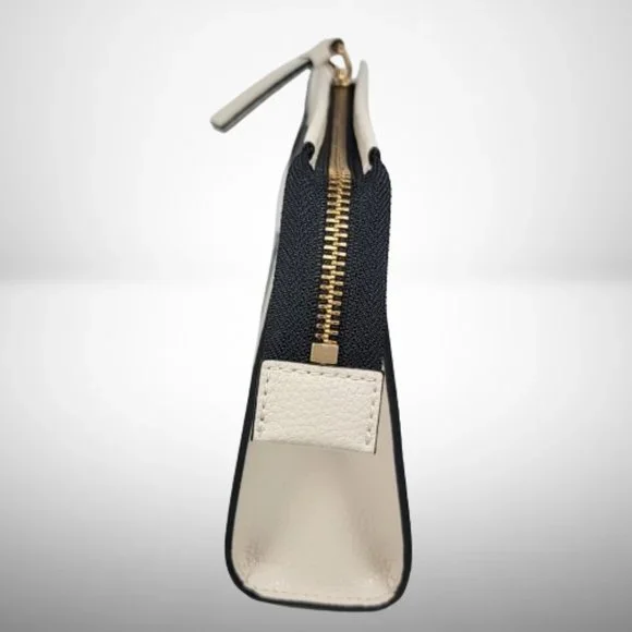 MARC JACOBS New Grind Leather Cosmetic Pouch - Wow - Picture 6 of 9